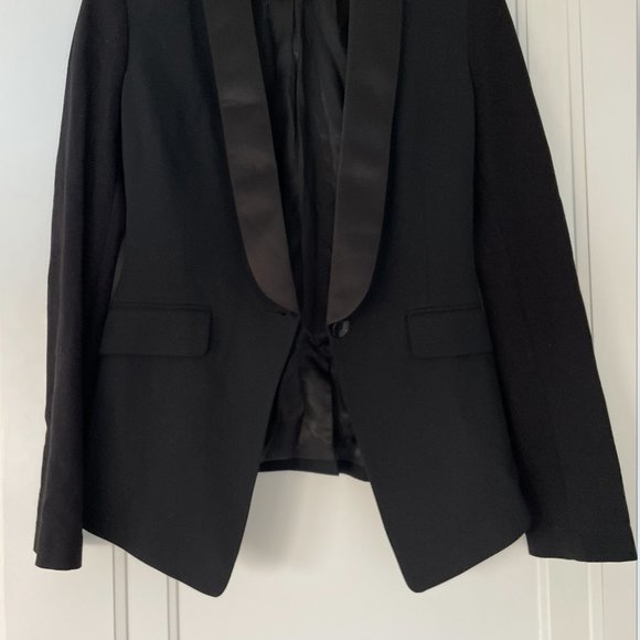 BCBG Blazer - Picture 2 of 8